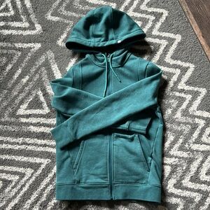 FIGS scrub jacket in NWOT condition